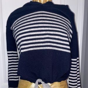 vineyard vines hoodie